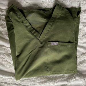 Figs Womens Catarina Top - X-Small - Olive Green